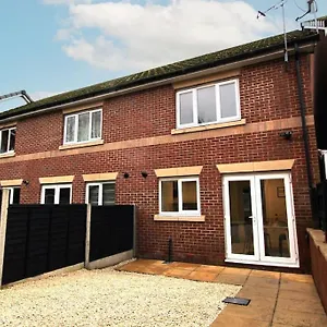 https://oakwell-view-modern-3-bed-home.yorkshirehotels.net